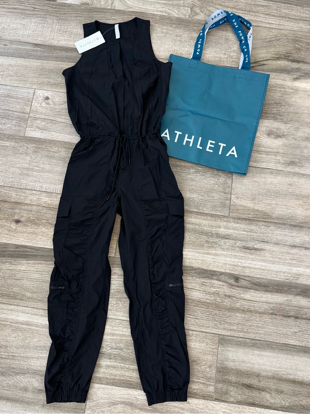 Athleta Canopy Parachute Romper w/ XL Shopping Bag Black Size 8 Midrise NEW $158